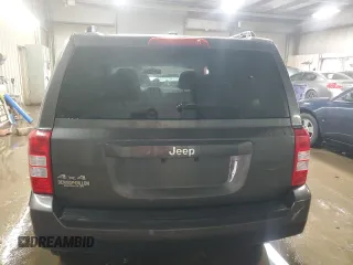 2016 Jeep Patriot Sport with VIN 1C4NJRBB5GD685850, listed as a Copart auction lot 49513455 with 127,300 mi miles and Salvage Title. Bid and sale history available at carsss.com. Image 6.