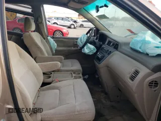 2003 Honda Odyssey LX z VIN 5FNRL18533B084504, wystawiony jako Copart lot #52674495 z przebiegiem 189 256 mil mil oraz Nie do naprawy • Non repairable. Historia ofert i sprzedaży dostępna na DreamBid. Obrazek 7.