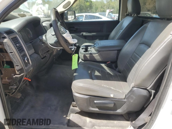 2017 Ram 1500 Tradesman z VIN 3C6JR6DG9HG510771, wystawiony jako Copart lot #48733725 z przebiegiem 114 065 mil mil oraz Szkoda całkowita • Salvage title. Historia ofert i sprzedaży dostępna na DreamBid. Obrazek 7.