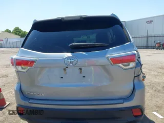 2016 Toyota Highlander LE Plus z VIN 5TDZKRFH2GS149519, wystawiony jako IAAI lot #42346714 z przebiegiem 76 682 mil mil oraz . Historia ofert i sprzedaży dostępna na DreamBid. Obrazek 17.