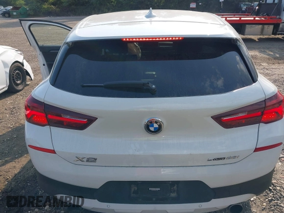 2022 BMW X2 sDrive28i z VIN WBXYH9C04N5U11829, wystawiony jako IAAI lot #40184510 z przebiegiem 59 426 mil mil oraz . Historia ofert i sprzedaży dostępna na DreamBid. Obrazek 16.