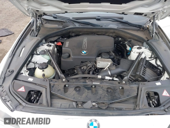 2012 BMW 5 Series 528i xDrive with VIN WBAXH5C53CDW10660, listed as a IAAI auction lot 41016708 with 157,757 mi miles and . Bid and sale history available at carsss.com. Image 10.