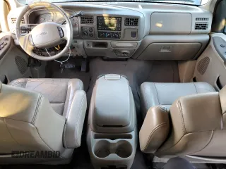 2002 Ford Excursion XLT with VIN 1FMNU41SX2EA41688, listed as a Copart auction lot 81190734 with 105,471 mi miles and Clean Title. Bid and sale history available at DreamBid. Image 8.