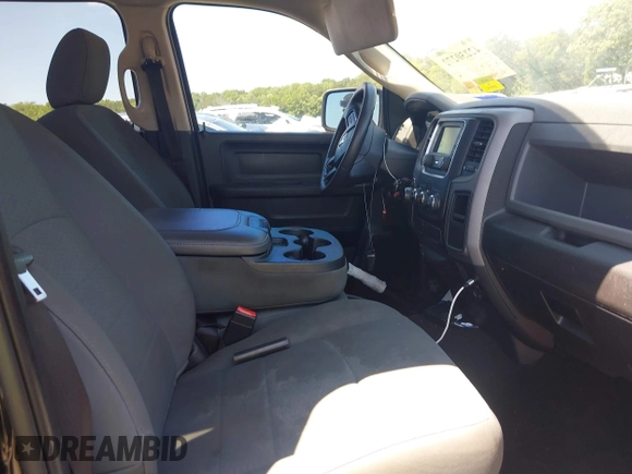 2018 Ram 1500 Express with VIN 1C6RR6KG5JS224520, listed as a IAAI auction lot 42230272 with 140,748 mi miles and . Bid and sale history available at DreamBid. Image 5.