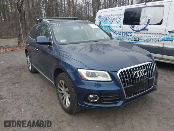 2016 Audi Q5 Premium Plus with VIN WA1L2AFP4GA046673, listed as a IAAI auction lot 41012010 with 52,553 mi miles. Bid and sale history available at carsss.com. Image 1.