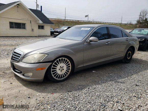 2009 Mercedes-Benz S-Class 5.5L V8 with VIN WDDNG86X99A258406, listed as a Copart auction lot 52609145 with 176,235 mi miles and Clean Title. Bid and sale history available at carsss.com. Image 1.