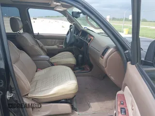 1999 Toyota 4Runner SR5 with VIN JT3GN86R4X0116644, listed as a IAAI auction lot 42527230 with 150,793 mi miles and . Bid and sale history available at DreamBid. Image 5.