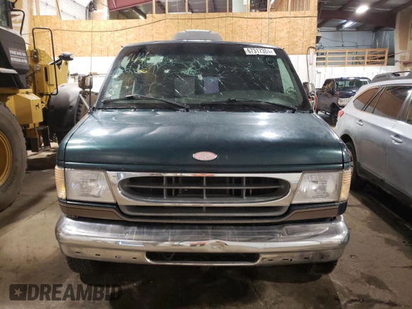2001 Ford Econoline Cargo with VIN 1FDRE14W71HA24422, listed as a Copart auction lot 67317384 with 199,338 mi miles and Clean Title. Bid and sale history available at DreamBid. Image 5.