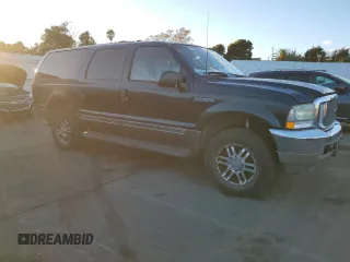2002 Ford Excursion XLT with VIN 1FMNU41SX2EA41688, listed as a Copart auction lot 81190734 with 105,471 mi miles and Clean Title. Bid and sale history available at DreamBid. Image 4.