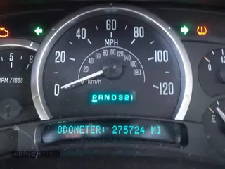 2004 Cadillac Escalade z VIN 1GYEC63T64R231552, wystawiony jako IAAI lot #41428401 z przebiegiem 275 724 mil mil oraz . Historia ofert i sprzedaży dostępna na DreamBid. Obrazek 7.