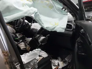 2017 Kia Sorento LX with VIN 5XYPGDA59HG191919, listed as a IAAI auction lot 41232422 with Not Provided miles and . Bid and sale history available at carsss.com. Image 5.