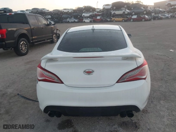 2013 Hyundai Genesis Coupe 2.0T Premium with VIN KMHHT6KD7DU092926, listed as a IAAI auction lot 41771972 with 187,367 mi miles. Bid and sale history available at carsss.com. Image 16.