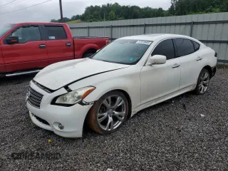 2011 Infiniti M with VIN JN1BY1AR4BM374260, listed as a Copart auction lot 57870685 with 200,746 mi miles and Salvage title. Bid and sale history available at DreamBid. Image 1.