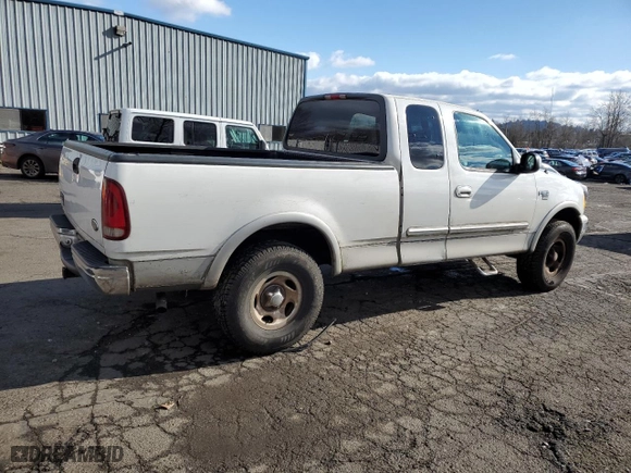 1999 Ford F-150 Work Series with VIN 2FTRX18W3XCA70547, listed as a Copart auction lot 43993145 with 0 mi miles and Salvage Title. Bid and sale history available at carsss.com. Image 3.