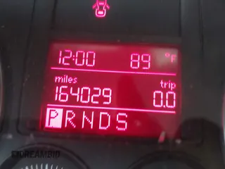 2009 Volkswagen Jetta SE с VIN 3VWRM71K39M128275, выставлен на аукционе IAAI как лот 40320181 с пробегом 164 029 миль миль и . История ставок и продаж доступна на DreamBid. Изображение 7.