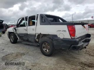 2002 Chevrolet Avalanche with VIN 3GNEK13T82G115091, listed as a Copart auction lot 70299624 with 0 mi miles and Salvage Title. Bid and sale history available at carsss.com. Image 2.