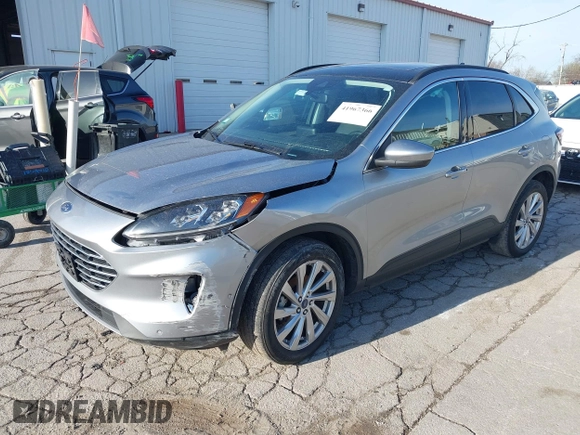 2021 Ford Escape Titanium с VIN 1FMCU9J94MUB12667, выставлен на аукционе IAAI как лот 41967366 с пробегом 37 545 миль миль и . История ставок и продаж доступна на DreamBid. Изображение 17.