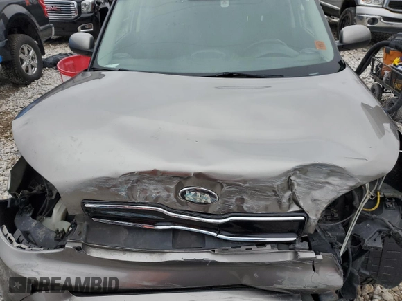 2018 Kia Soul + with VIN KNDJP3A55J7612246, listed as a Copart auction lot 50735435 with 151,469 mi miles and Clean Title. Bid and sale history available at carsss.com. Image 12.