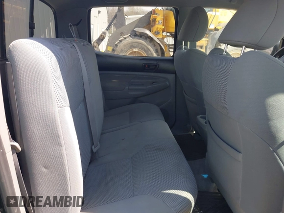 2010 Toyota Tacoma PreRunner with VIN 3TMJU4GN5AM100756, listed as a IAAI auction lot 41920188 with 90,776 mi miles and . Bid and sale history available at DreamBid. Image 8.