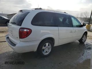 2005 Dodge Caravan SXT with VIN 2D4GP44L85R496834, listed as a Copart auction lot 51938765 with 125,168 mi miles and Non Repairable. Bid and sale history available at carsss.com. Image 3.