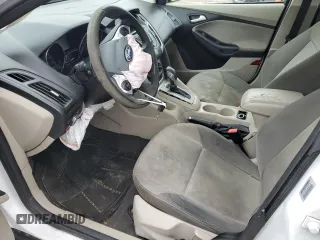 2013 Ford Focus SE z VIN 1FADP3F24DL217259, wystawiony jako Copart lot #51573535 z przebiegiem Nie podano mil oraz Szkoda całkowita • Salvage title. Historia ofert i sprzedaży dostępna na DreamBid. Obrazek 7.