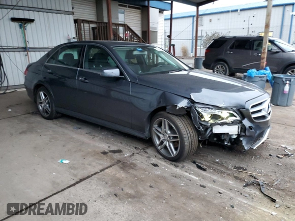 2016 Mercedes-Benz E-Class E 400 with VIN WDDHF6HB5GB187315, listed as a Copart auction lot 36560503 with 32,405 mi miles. Bid and sale history available at carsss.com. Image 4.
