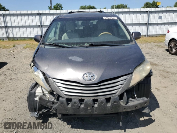 2013 Toyota Sienna XLE AAS with VIN 5TDYK3DC3DS357310, listed as a Copart auction lot 54062845 with 298,725 mi miles and Salvage Title. Bid and sale history available at carsss.com. Image 5.