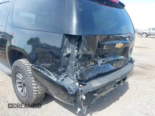 2012 Chevrolet Suburban LT with VIN 1GNSKJE72CR314366, listed as a IAAI auction lot 42453057 with 183,897 mi miles and . Bid and sale history available at DreamBid. Image 6.