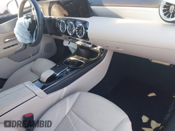 2022 Mercedes-Benz A 220 with VIN W1K3G4EB1NJ364123, listed as a IAAI auction lot 41593062 with 26,746 mi miles and . Bid and sale history available at DreamBid. Image 5.