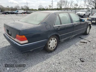 1996 Mercedes-Benz S 320 z VIN WDBGA33EXTA311436, wystawiony jako Copart lot #88064635 z przebiegiem Nie podano mil oraz Nie do naprawy • Non repairable. Historia ofert i sprzedaży dostępna na DreamBid. Obrazek 3.