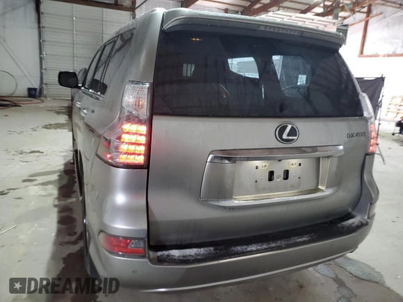 2021 Lexus GX 460 Premium z VIN JTJAM7BX1M5280478, wystawiony jako Copart lot #84597244 z przebiegiem 114 532 mil mil oraz Szkoda całkowita • Salvage title. Historia ofert i sprzedaży dostępna na DreamBid. Obrazek 6.