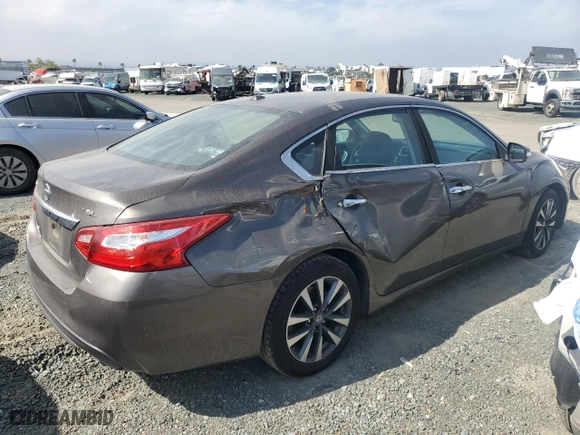 2017 Nissan Altima 2.5 SR with VIN 1N4AL3AP0HC279023, listed as a Copart auction lot 52583445 with 114,455 mi miles and Salvage Title. Bid and sale history available at carsss.com. Image 3.