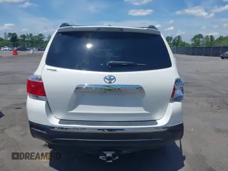 2013 Toyota Highlander Limited z VIN 5TDYK3EH9DS119939, wystawiony jako IAAI lot #42168374 z przebiegiem 98 918 mil mil oraz . Historia ofert i sprzedaży dostępna na DreamBid. Obrazek 16.