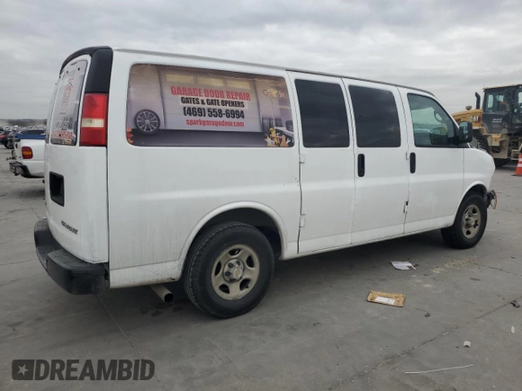 2005 Chevrolet Express Cargo z VIN 1GCFG15T251176760, wystawiony jako Copart lot #42026255 z przebiegiem 265 846 mil mil oraz Szkoda całkowita • Salvage title. Historia ofert i sprzedaży dostępna na DreamBid. Obrazek 3.