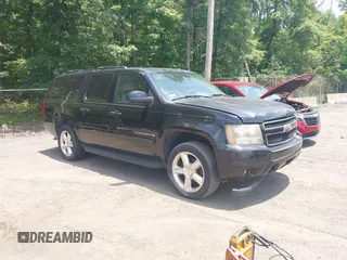 2007 Chevrolet Suburban LTZ с VIN 1GNFK16307J324024, выставлен на аукционе IAAI как лот 42574290 с пробегом 255 968 миль миль и . История ставок и продаж доступна на DreamBid. Изображение 1.