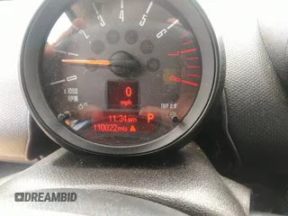 2015 MINI Countryman z VIN WMWZB3C52FWR46114, wystawiony jako IAAI lot #42107741 z przebiegiem 110 022 mil mil oraz . Historia ofert i sprzedaży dostępna na DreamBid. Obrazek 7.