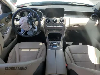 2019 Mercedes-Benz C 300 z VIN WDDWF8DB9KR515666, wystawiony jako Copart lot #57494005 z przebiegiem 101 439 mil mil oraz Tytuł czysty. Historia ofert i sprzedaży dostępna na DreamBid. Obrazek 8.