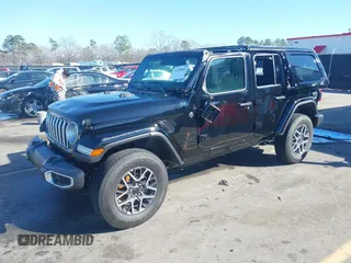 2025 Jeep Wrangler Sahara with VIN 1C4PJXEN1SW526548, listed as a IAAI auction lot 41509683 with 1,562 mi miles and . Bid and sale history available at DreamBid. Image 2.