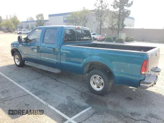 2001 Ford F-350 XL with VIN 1FTSW30F71EA07920, listed as a Copart auction lot 44746375 with 308,007 mi miles and Clean Title. Bid and sale history available at DreamBid. Image 2.