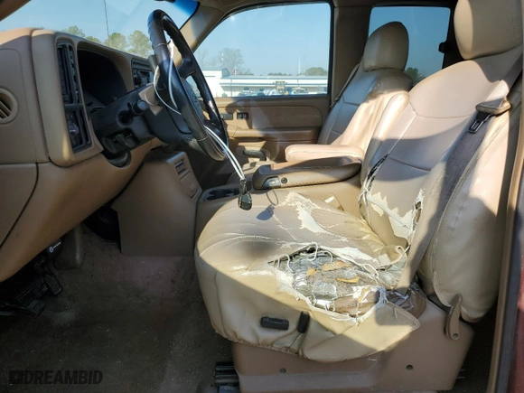 1999 Chevrolet Silverado 1500 LT with VIN 1GCEK19T9XE249669, listed as a Copart auction lot 43939125 with 0 mi miles and Salvage Title. Bid and sale history available at carsss.com. Image 7.