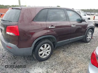 2011 Kia Sorento LX with VIN 5XYKT3A14BG083826, listed as a IAAI auction lot 41549754 with 216,831 mi miles. Bid and sale history available at carsss.com. Image 4.