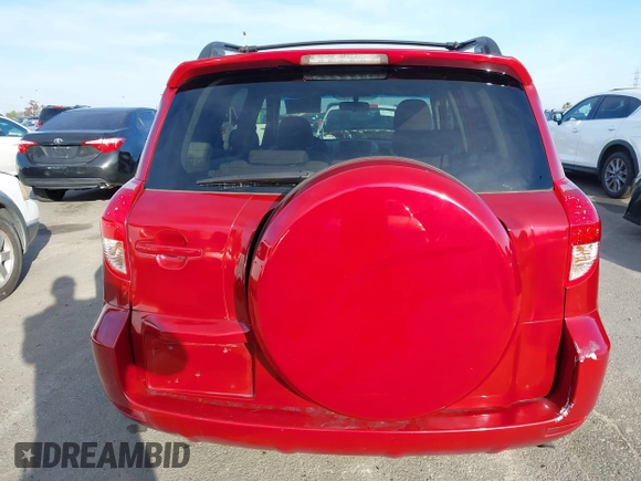 2008 Toyota RAV4 with VIN JTMZD33V686061866, listed as a IAAI auction lot 41611669 with 120,955 mi miles. Bid and sale history available at carsss.com. Image 16.