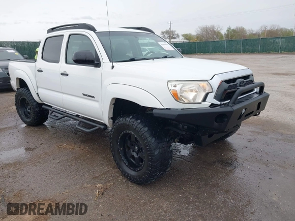 2014 Toyota Tacoma with VIN 3TMLU4EN8EM139665, listed as a IAAI auction lot 41925143 with 190,690 mi miles and . Bid and sale history available at DreamBid. Image 1.