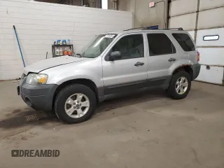 2007 Ford Escape XLT with VIN 1FMYU93177KA14990, listed as a Copart auction lot 77816054 with 202,901 mi miles and Clean Title. Bid and sale history available at carsss.com. Image 1.
