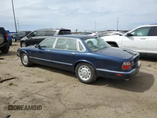 1998 Jaguar XJ Vanden Plas with VIN SAJKX6246WC832202, listed as a Copart auction lot 51665525 with 96,592 mi miles and Clean Title. Bid and sale history available at DreamBid. Image 2.