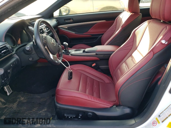 2017 Lexus RC 300 z VIN JTHSM5BCXH5003552, wystawiony jako Copart lot #53443265 z przebiegiem 67 211 mil mil oraz Szkoda całkowita • Salvage title. Historia ofert i sprzedaży dostępna na DreamBid. Obrazek 7.