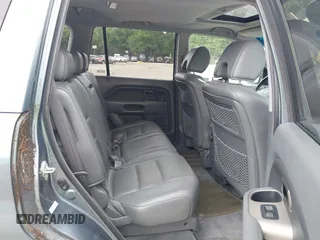 2007 Honda Pilot EX-L with VIN 2HKYF18597H505684, listed as a IAAI auction lot 42635027 with Not provided miles and . Bid and sale history available at DreamBid. Image 8.