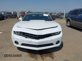 2011 Chevrolet Camaro 1LT z VIN 2G1FB3DDXB9197294, wystawiony jako IAAI lot #42715421 z przebiegiem 100 981 mil mil oraz . Historia ofert i sprzedaży dostępna na DreamBid. Obrazek 12.
