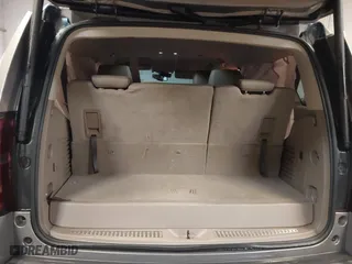 2017 Chevrolet Tahoe LT with VIN 1GNSCBKC8HR397846, listed as a IAAI auction lot 41549432 with 96,952 mi miles. Bid and sale history available at carsss.com. Image 18.