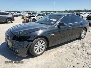 2015 BMW 5 Series 528i with VIN WBA5A5C54FD524533, listed as a Copart auction lot 51927245 with 57,573 mi miles and Salvage Title. Bid and sale history available at carsss.com. Image 1.